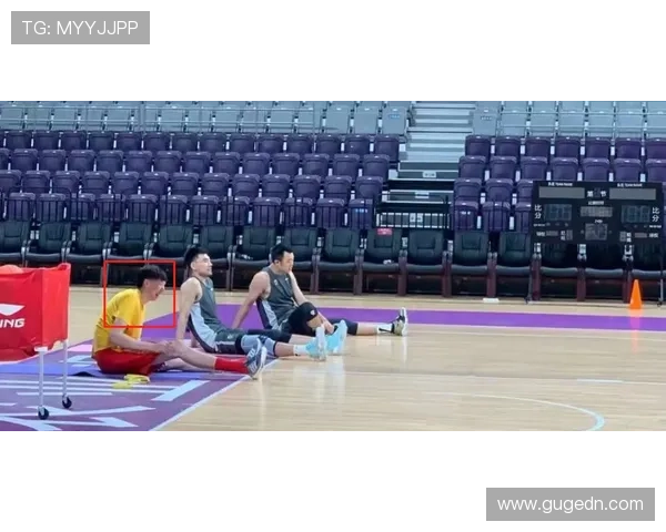 中国男篮激战世界杯前景可期 球员状态火热备战全球赛场