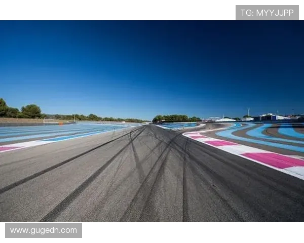 F1赛季激战正酣 各车队争夺冠军之路愈加白热化 F1赛季激战正酣 各车队争夺冠军之路愈加白热化