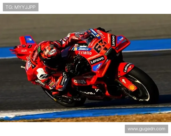 MotoGP赛季精彩回顾 突破与挑战交织 新星崛起与老将争锋的赛道故事 MotoGP赛季精彩回顾 突破与挑战交织 新星崛起与老将争锋的赛道故事