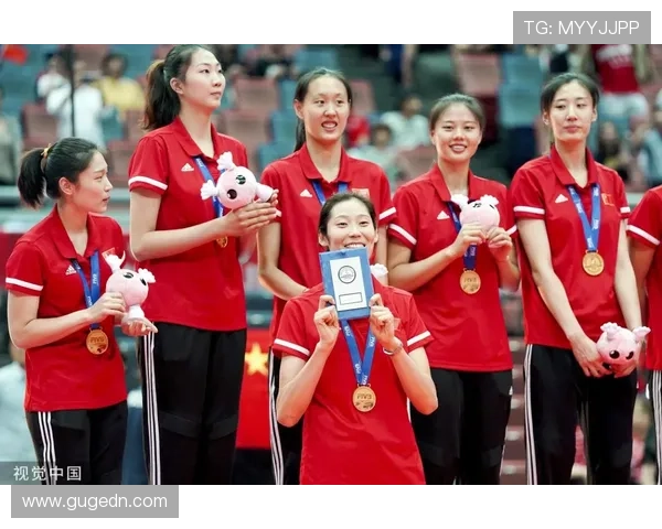 中国女排激战决赛力克强敌成功卫冕世界冠军 迎来历史新高 中国女排激战决赛力克强敌成功卫冕世界冠军 迎来历史新高