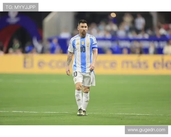 梅西回归阿根廷国家队迎战巴西,世界杯预选赛激战正酣 梅西回归阿根廷国家队迎战巴西,世界杯预选赛激战正酣